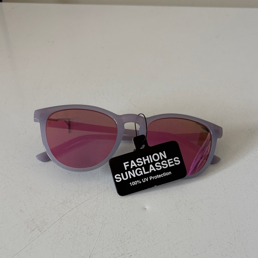 Purple Fashion Sunglasses with Pink Lenses